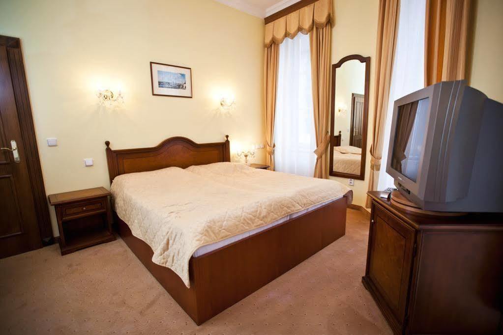 Lazensky Hotel Moskevsky Dvur Karlovy Vary Exterior foto